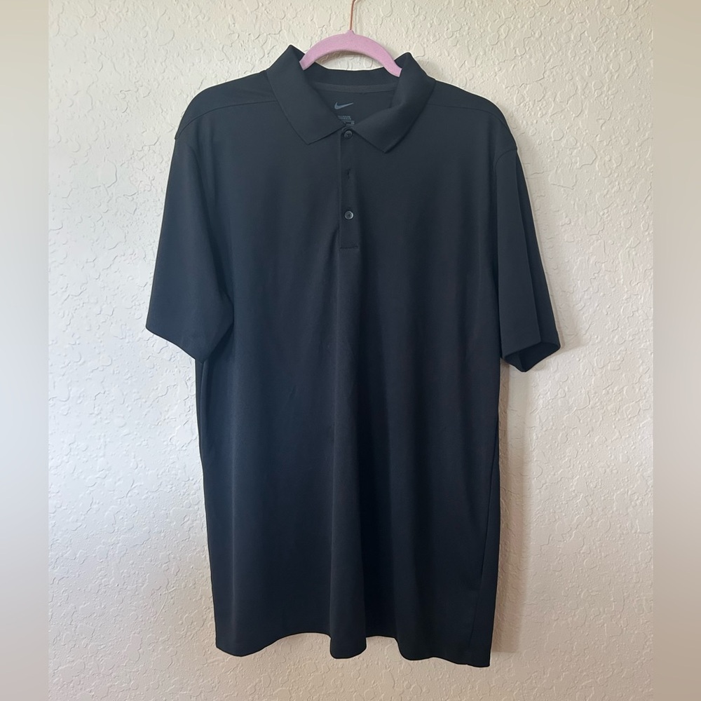 Nike Men's Classic Black Polo Shirt